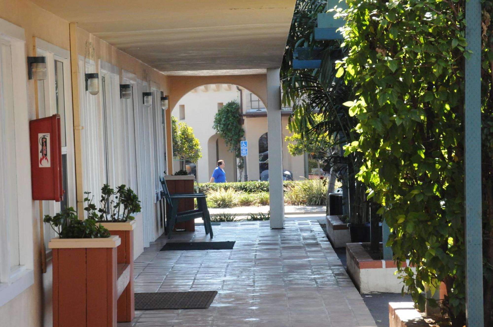 סנטה ברברה Oasis Inn And Suites מראה חיצוני תמונה