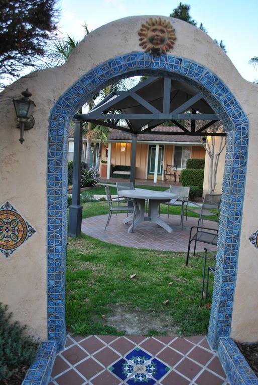 סנטה ברברה Oasis Inn And Suites מראה חיצוני תמונה