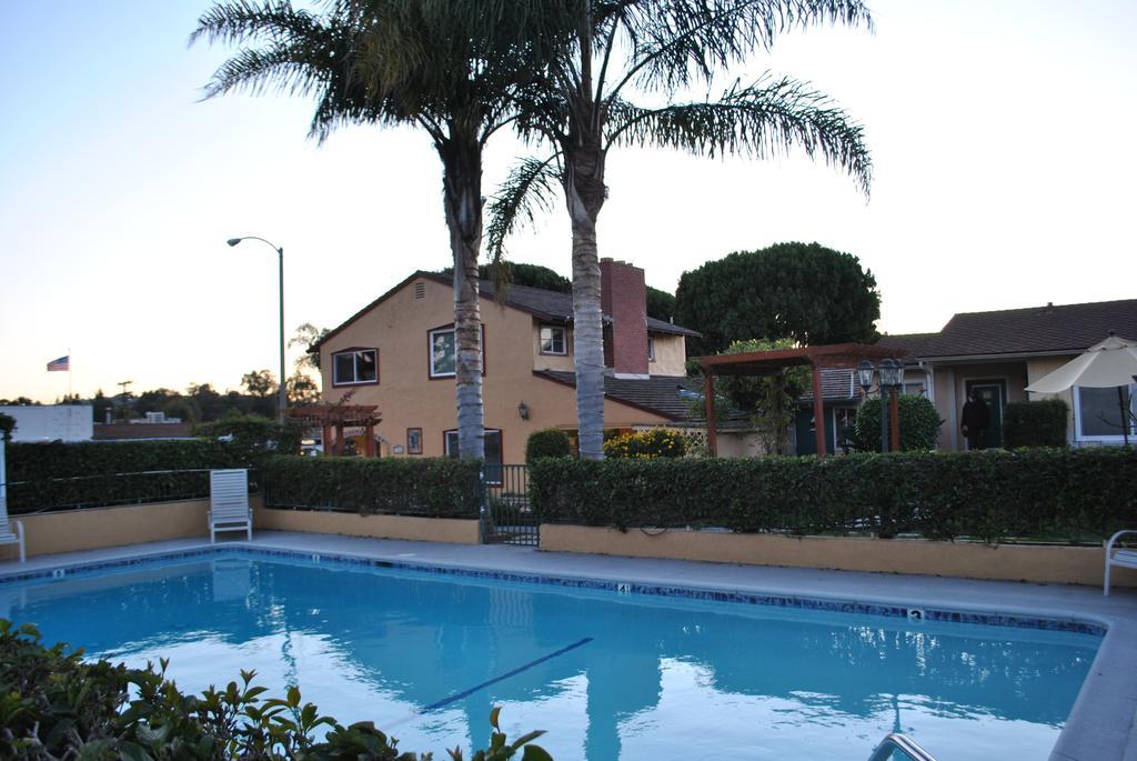סנטה ברברה Oasis Inn And Suites מראה חיצוני תמונה